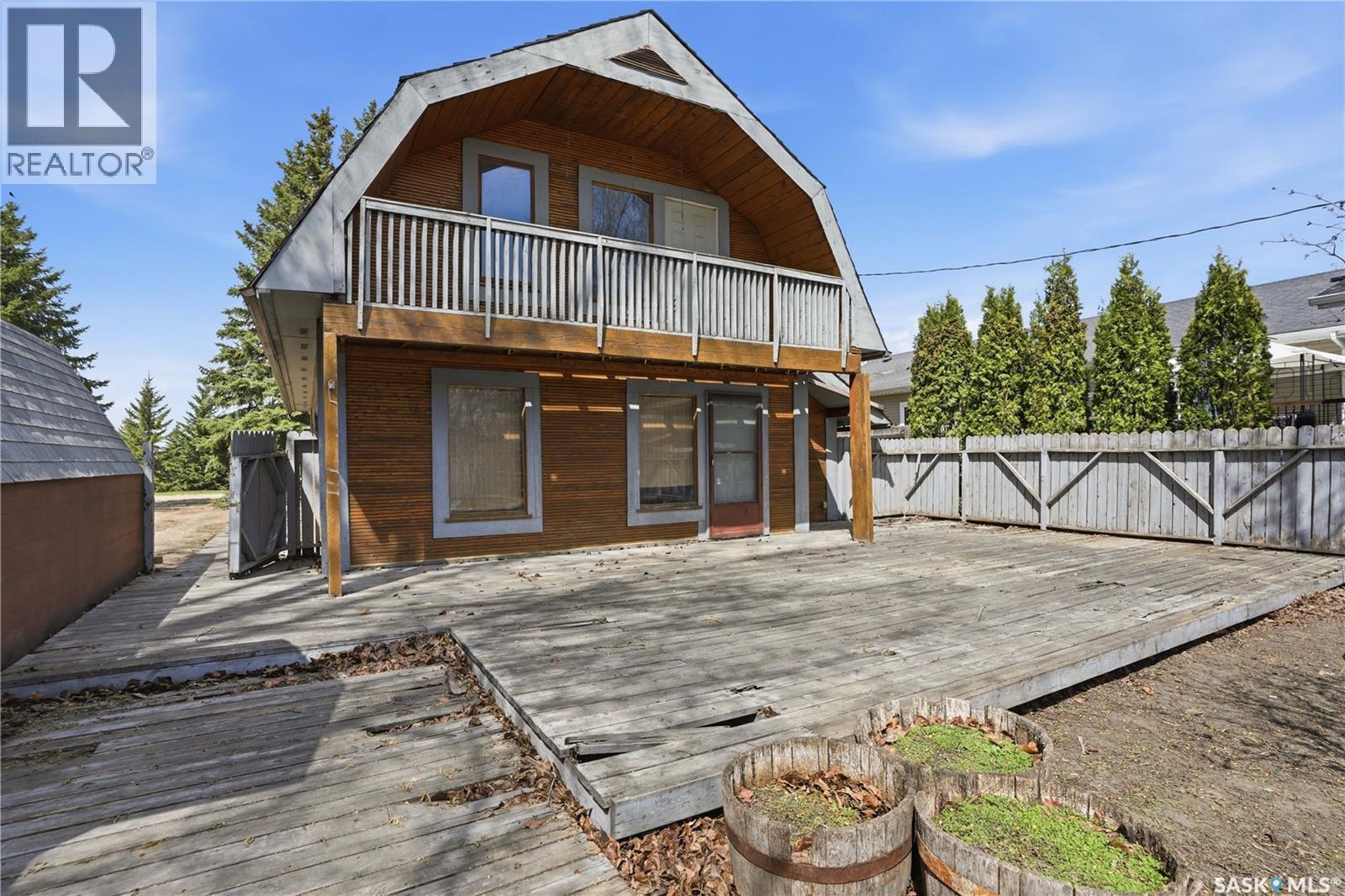 17 Mccordick Street, Shields, SK - Outdoor With Exterior