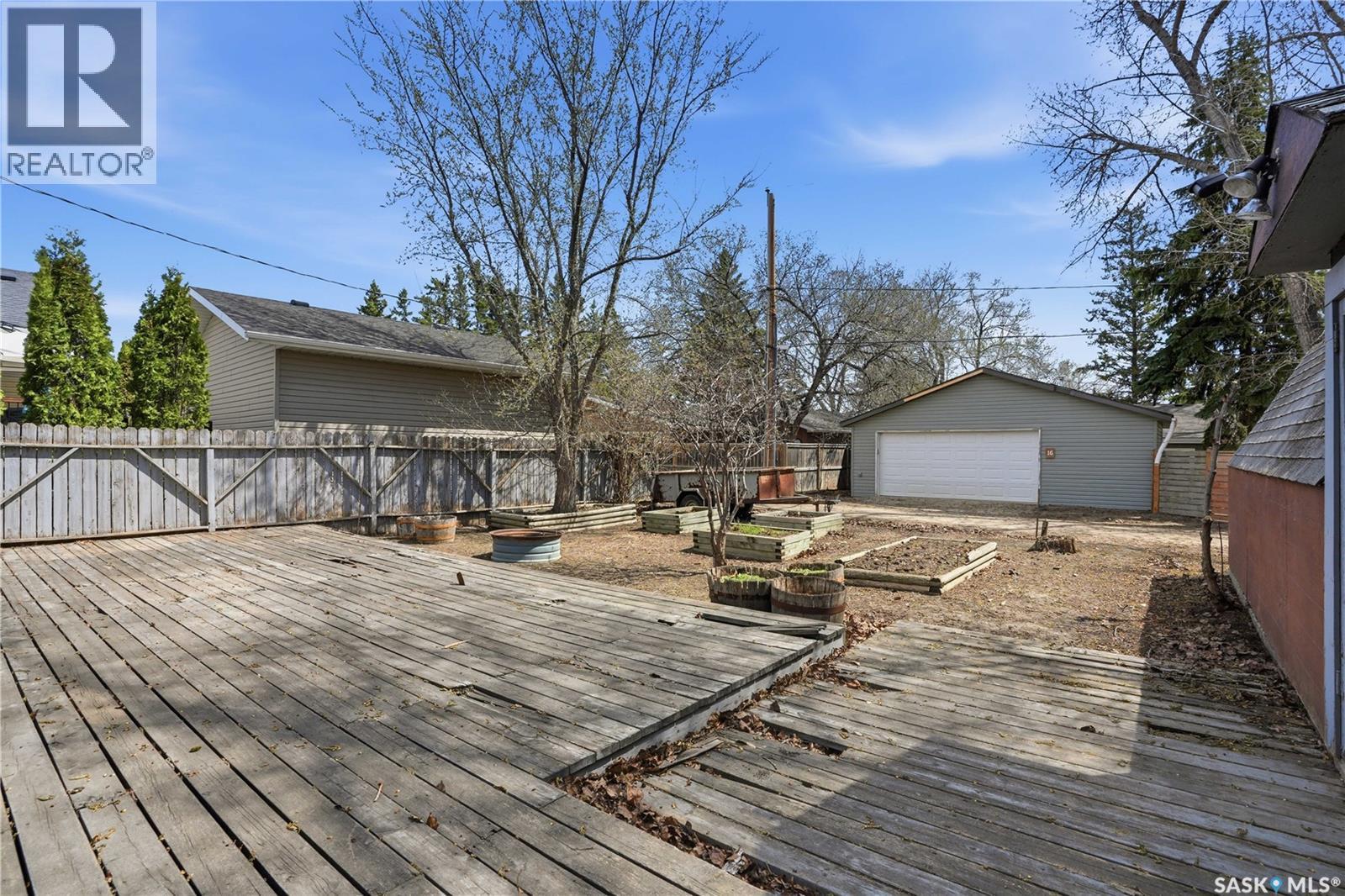 17 Mccordick Street, Shields, SK - Outdoor With Deck Patio Veranda