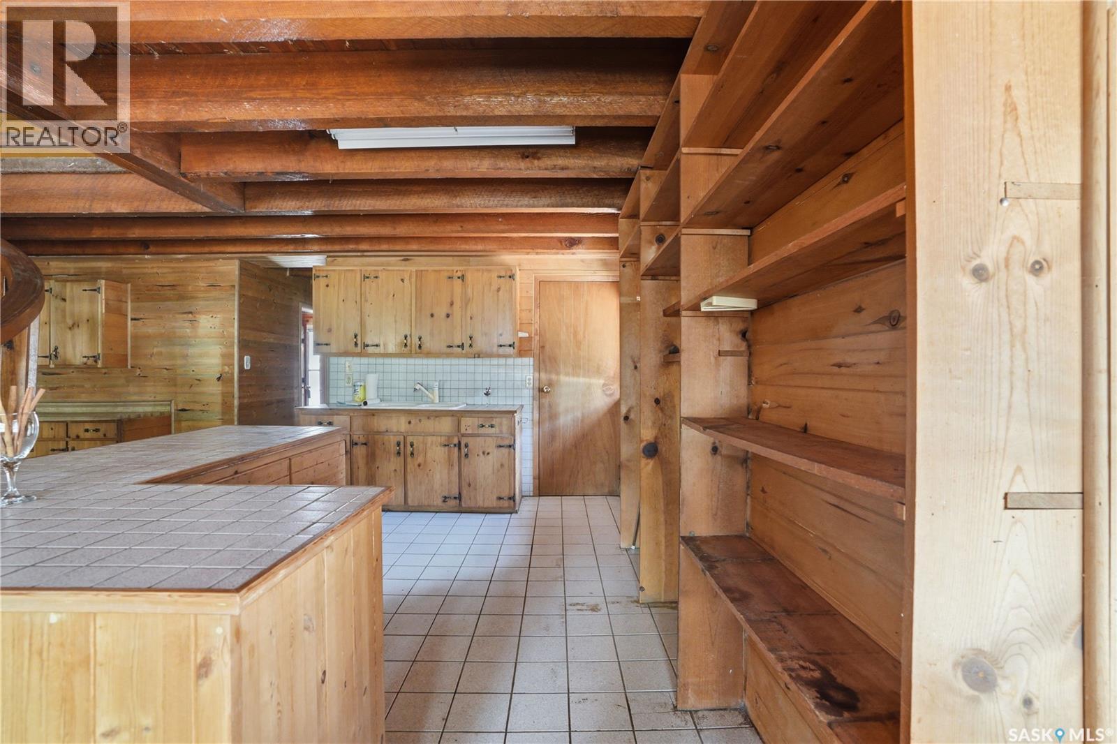 17 Mccordick Street, Shields, SK - Indoor