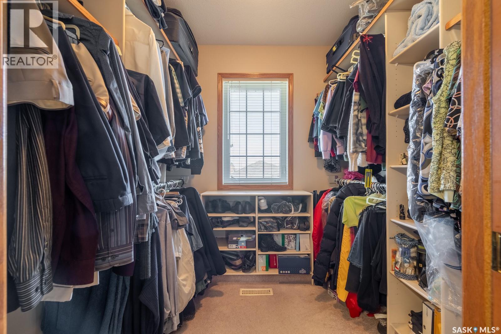 2346 Mcgregor Place, Regina, SK - Indoor With Storage