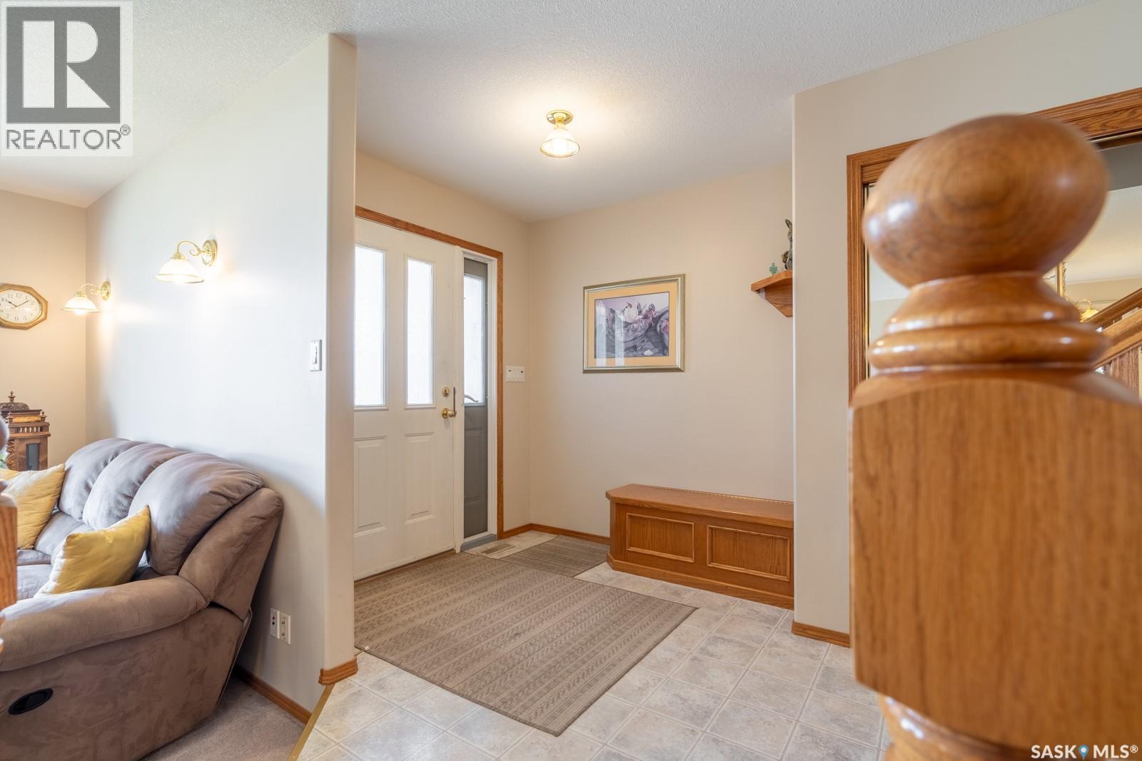 2346 Mcgregor Place, Regina, SK - Indoor