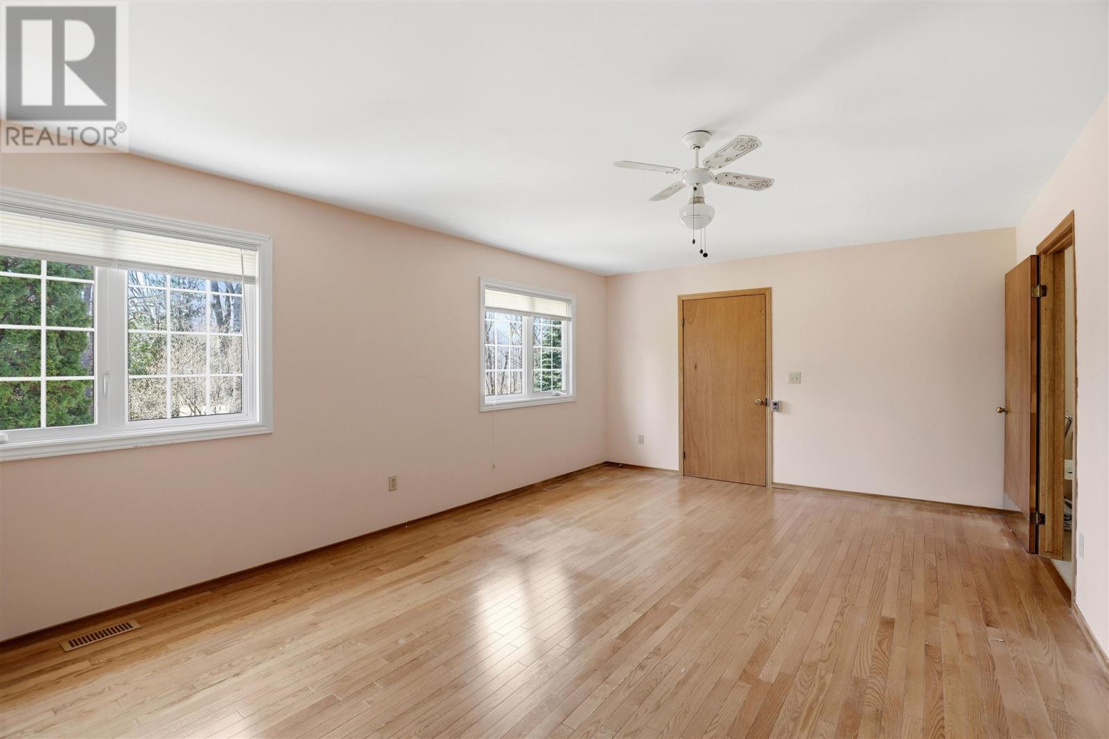 4562 Second Lin W, Prince Township, ON - Indoor Photo Showing Other Room