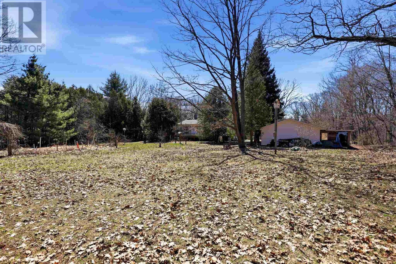 4562 Second Lin W, Prince Township, ON - Outdoor