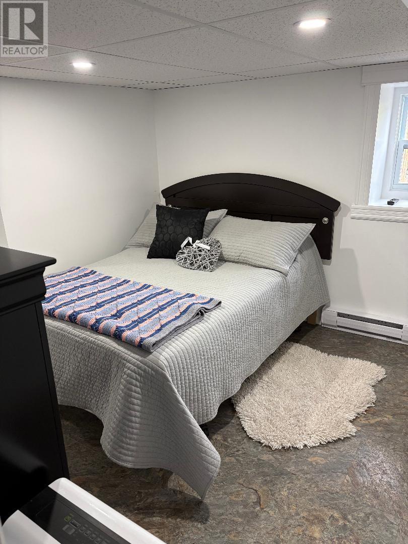 180 Main Street, Triton, NL - Indoor Photo Showing Bedroom