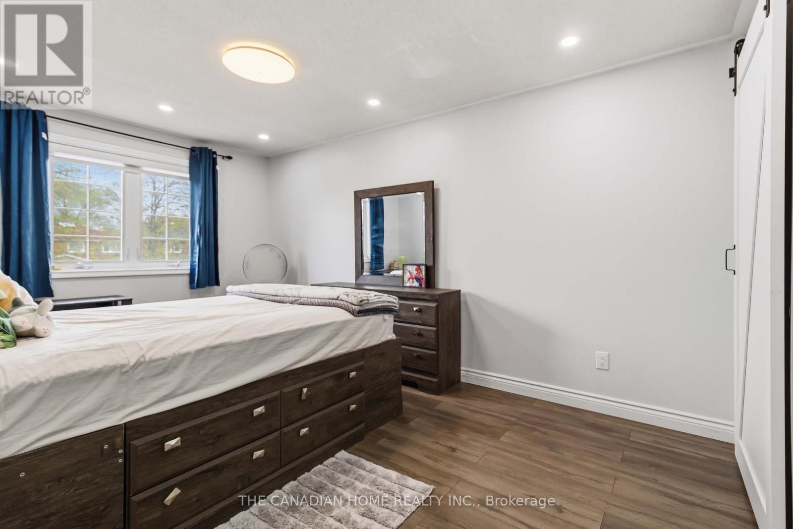 3549 Redmond Road, Mississauga, ON - Indoor Photo Showing Bedroom
