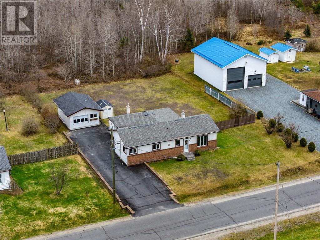 4214 Roy, Hanmer, ON - Outdoor