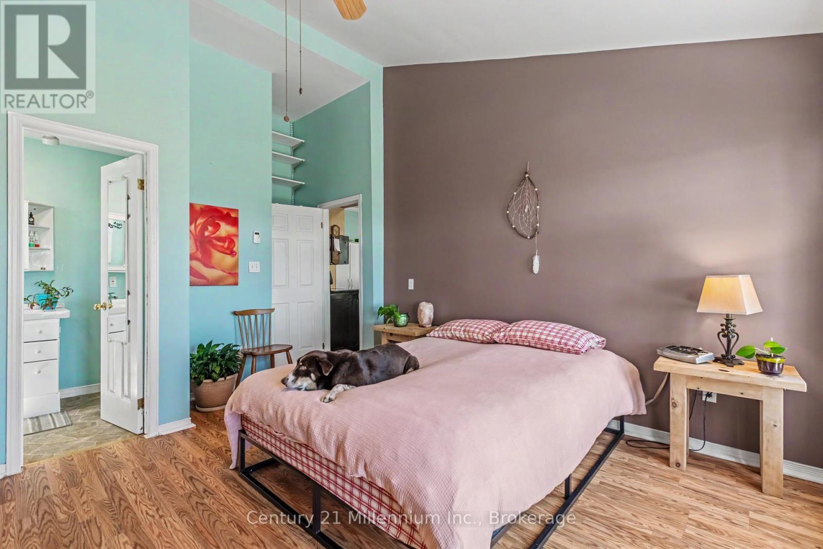 117 Kiowana Beach Road, Meaford, ON - Indoor Photo Showing Bedroom