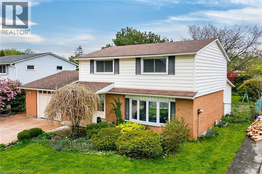 167 Darlington Drive, Hamilton, ON - Outdoor With Exterior