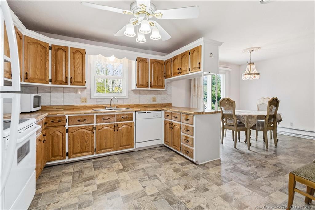 227 Chartersville Rd, Dieppe, NB