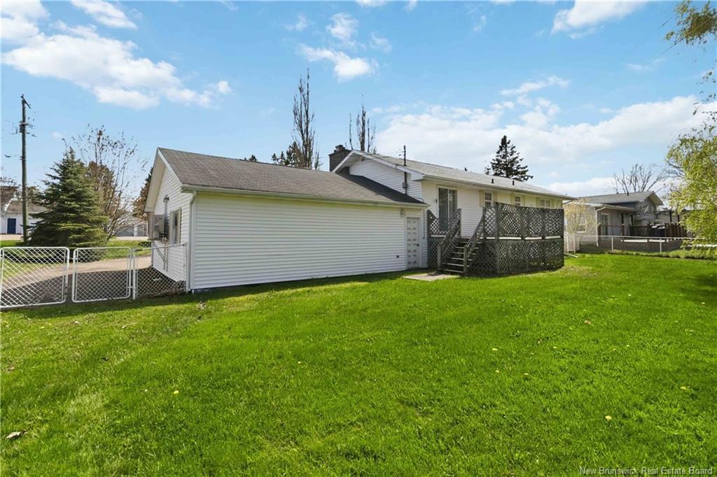 227 Chartersville Rd, Dieppe, NB