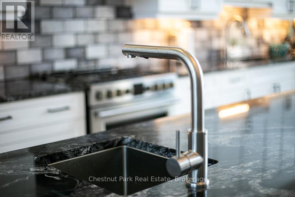 26 Nickason Drive, Arran-Elderslie, ON - Indoor Photo Showing Kitchen