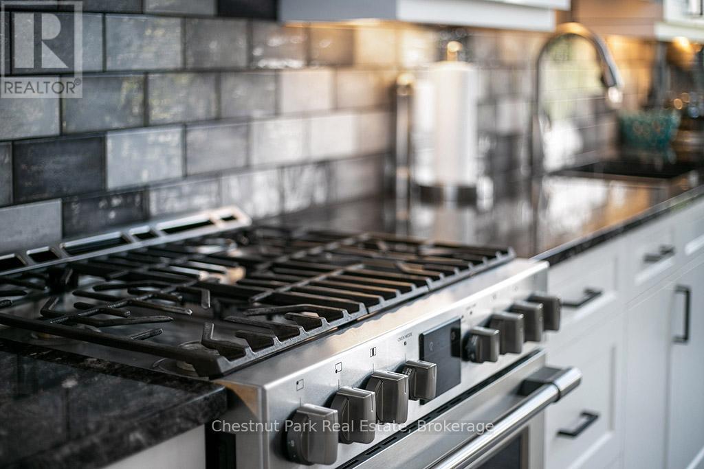 26 Nickason Drive, Arran-Elderslie, ON - Indoor Photo Showing Kitchen