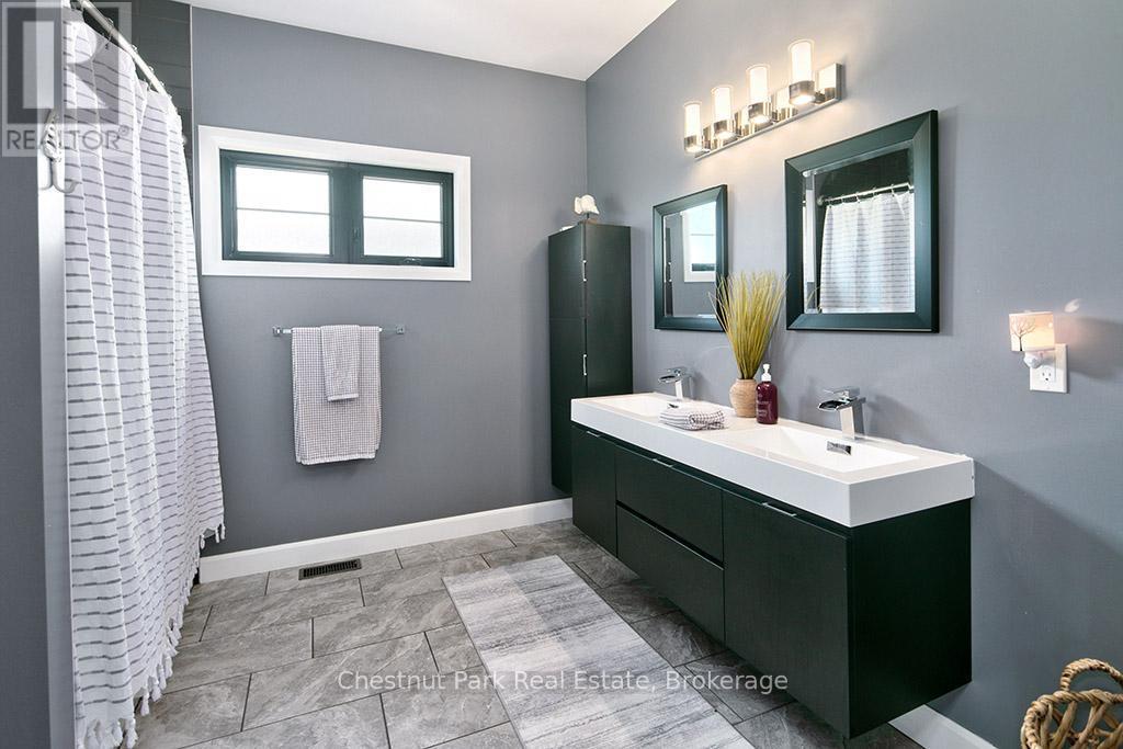 26 Nickason Drive, Arran-Elderslie, ON - Indoor Photo Showing Bathroom