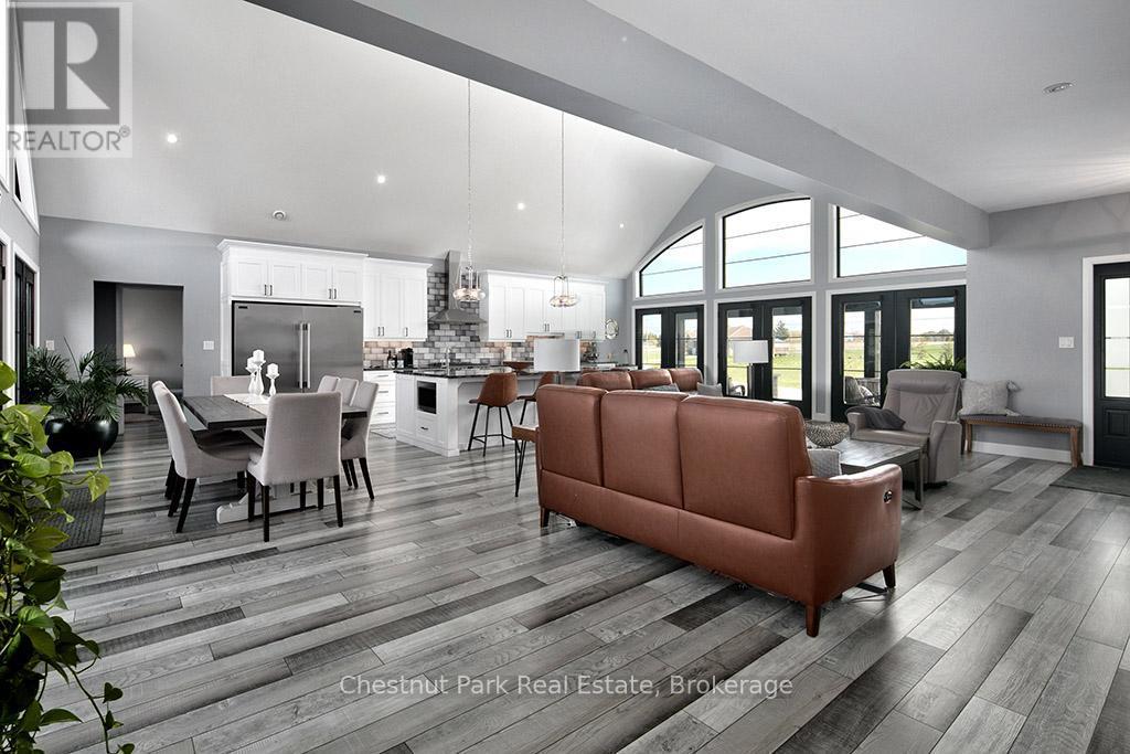 26 Nickason Drive, Arran-Elderslie, ON - Indoor Photo Showing Other Room