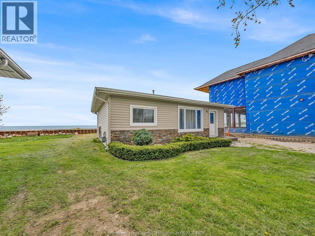 162 Robson Rd, Leamington, ON - Outdoor