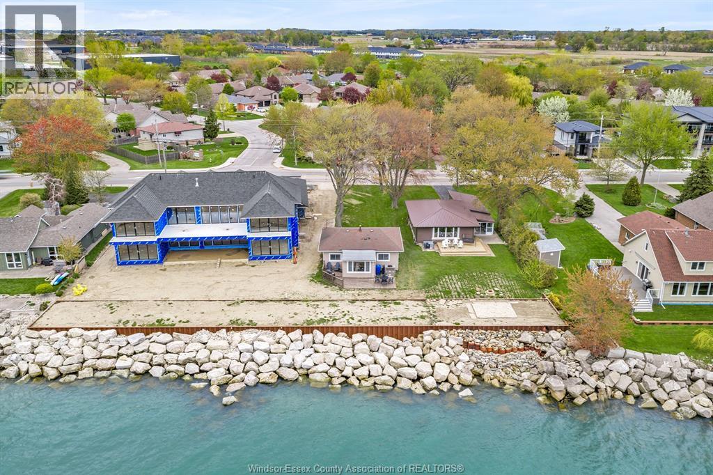 162 Robson Rd, Leamington, ON - Outdoor With Body Of Water With View