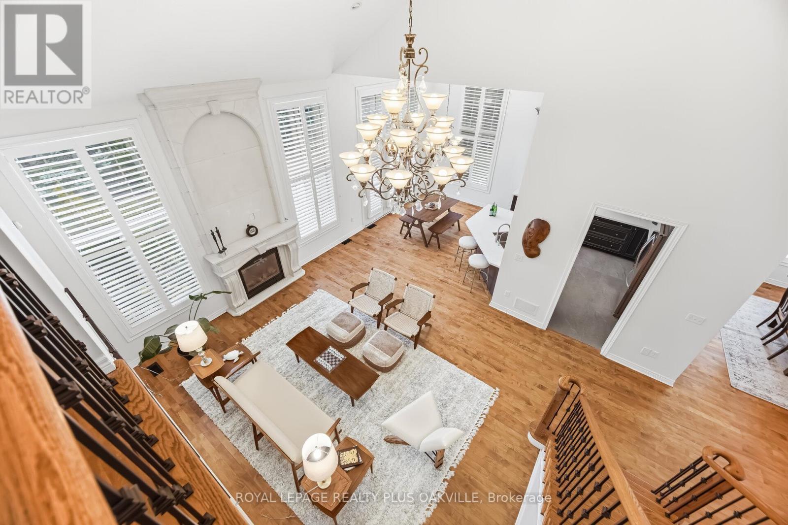 3409 Liptay Avenue, Oakville, ON - Indoor Photo Showing Other Room