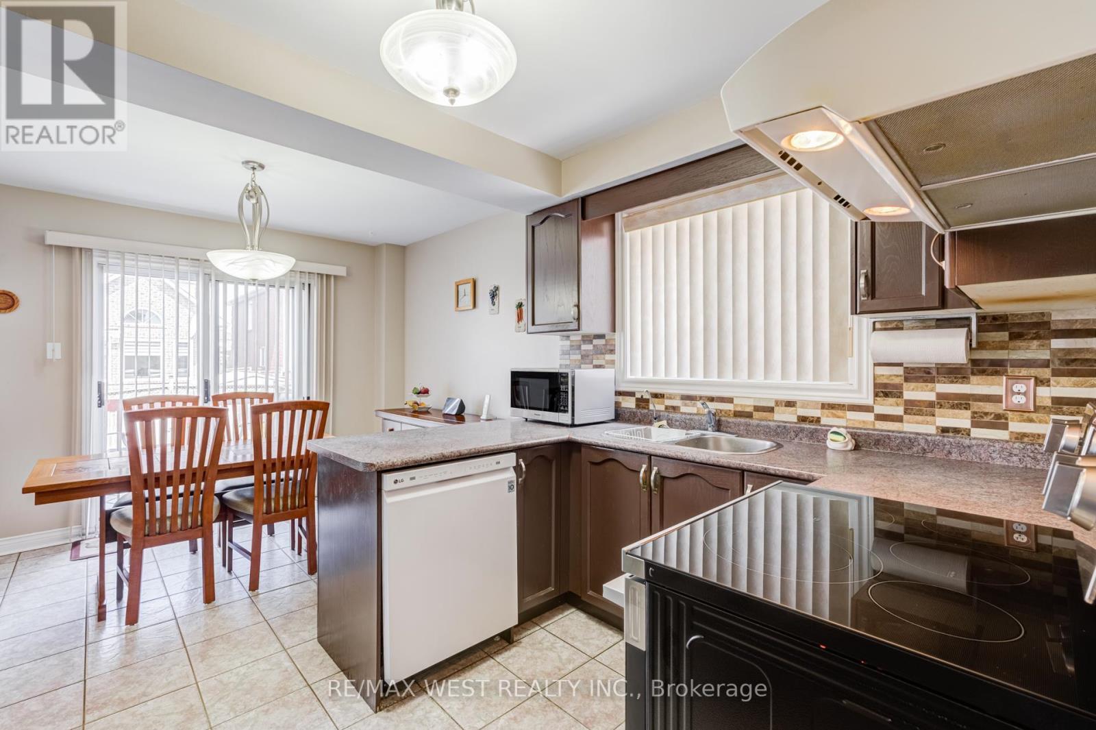 55 Pavin Crescent, Caledon, ON