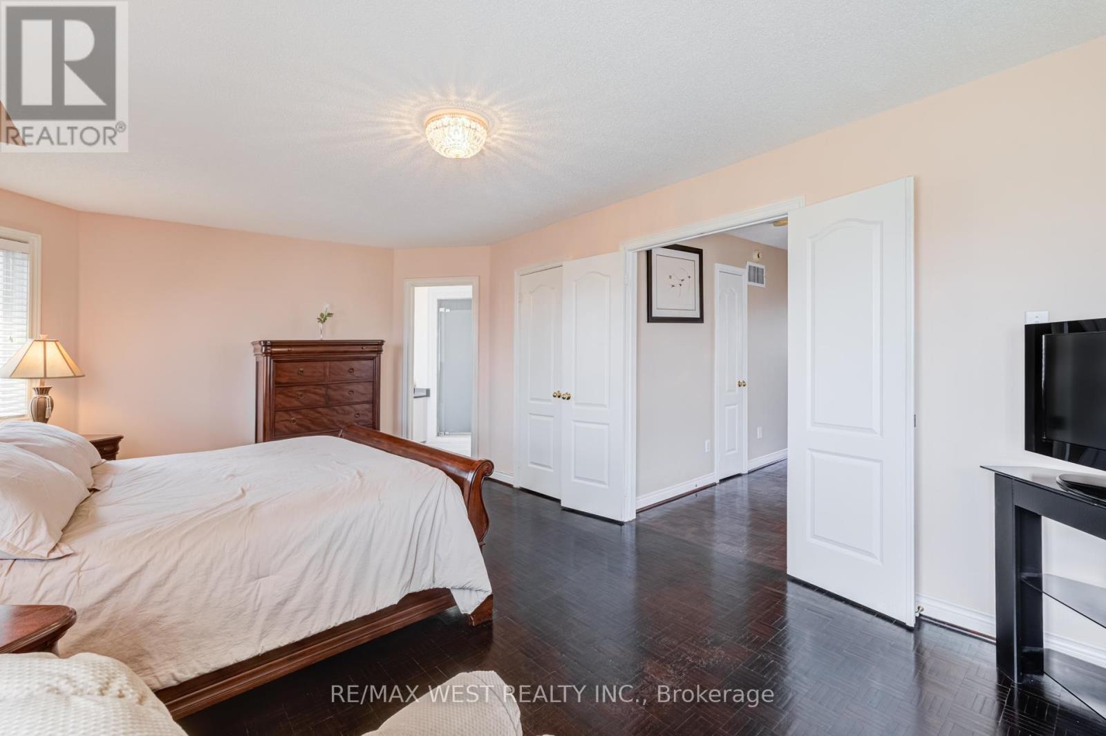 55 Pavin Crescent, Caledon, ON