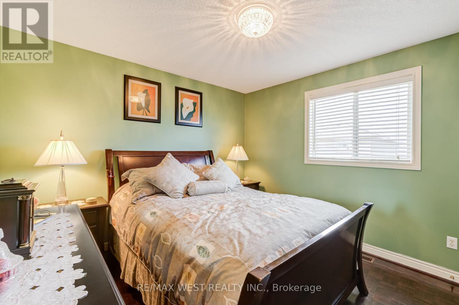 55 Pavin Crescent, Caledon, ON