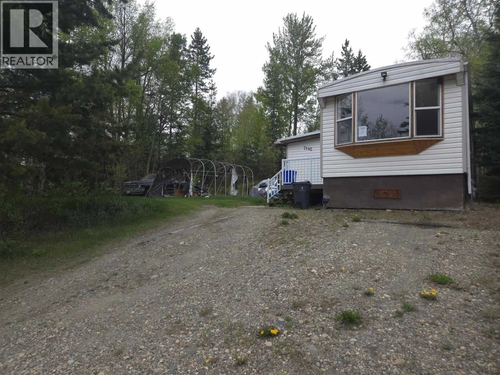 7142 Bear Road, Prince George, BC - Outdoor