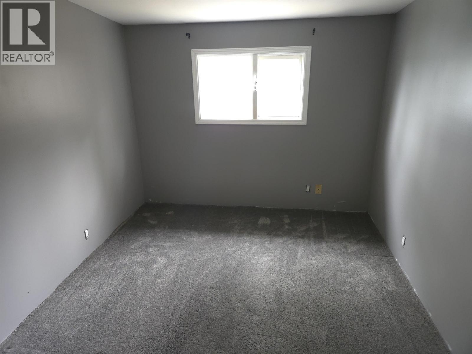 7142 Bear Road, Prince George, BC - Indoor Photo Showing Other Room