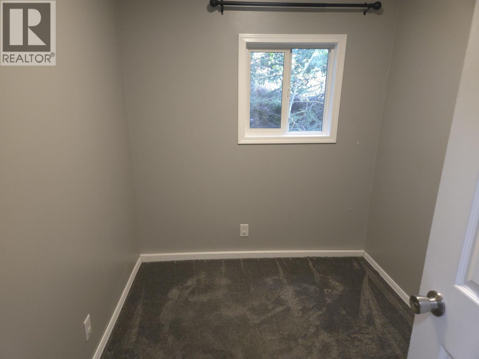 7142 Bear Road, Prince George, BC - Indoor Photo Showing Other Room