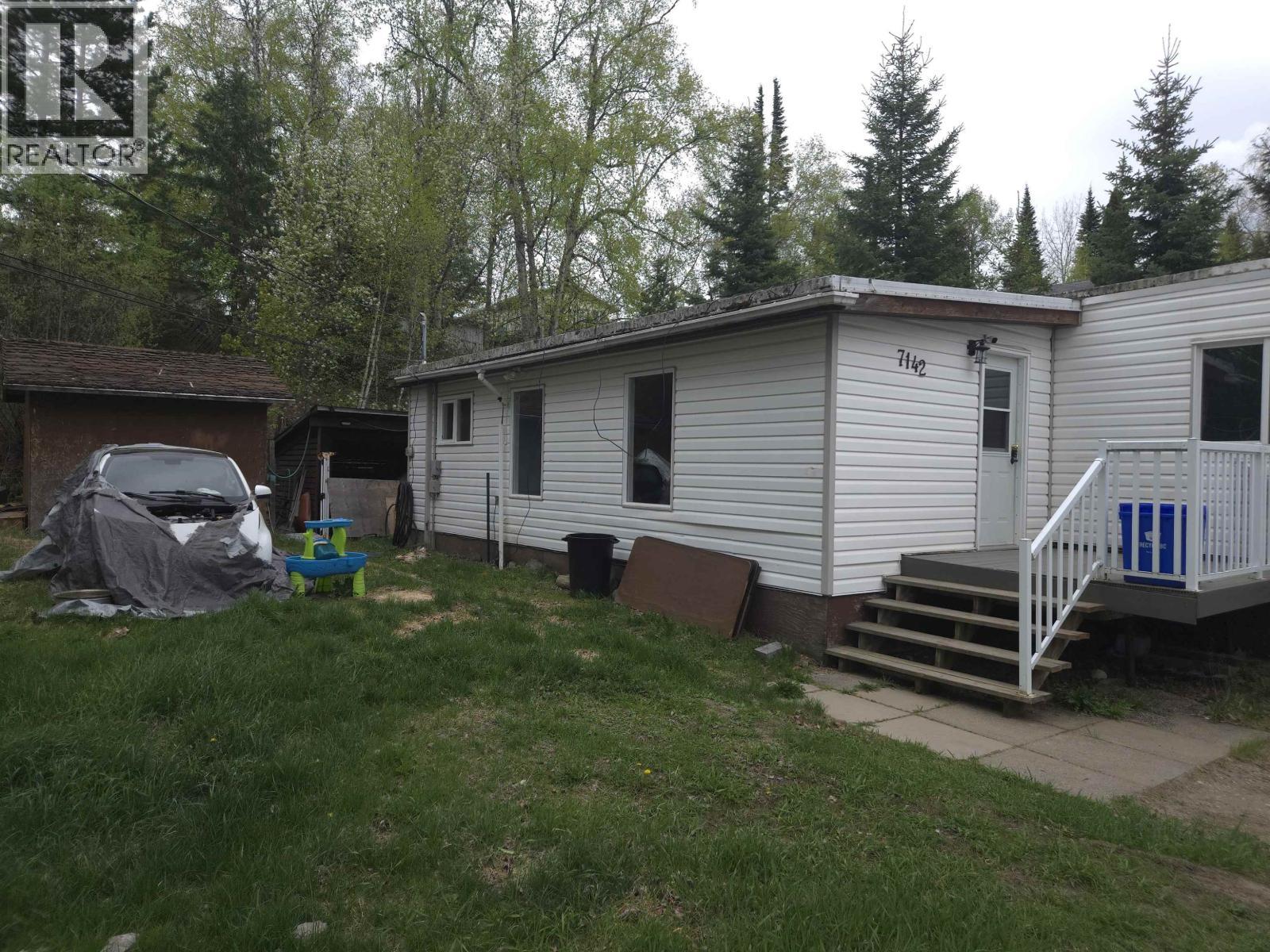 7142 Bear Road, Prince George, BC - Outdoor