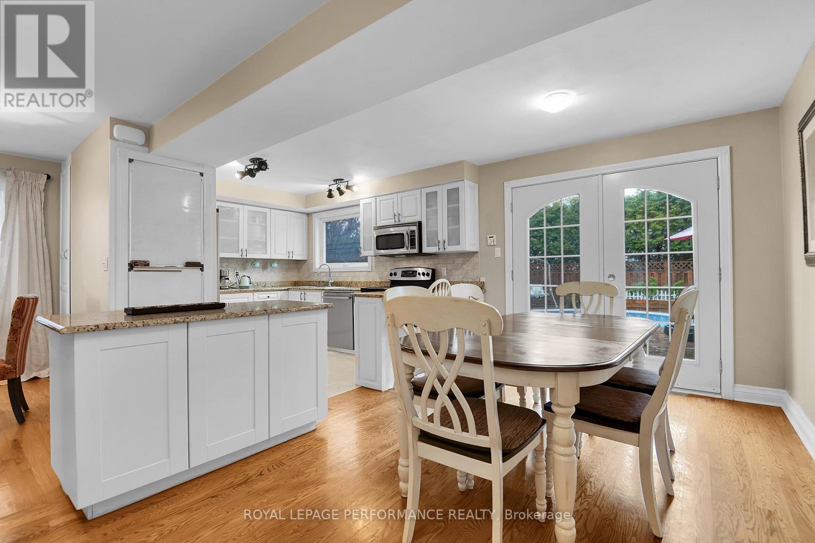 1841 Beattie Avenue, Ottawa, ON - Indoor Photo Showing Other Room