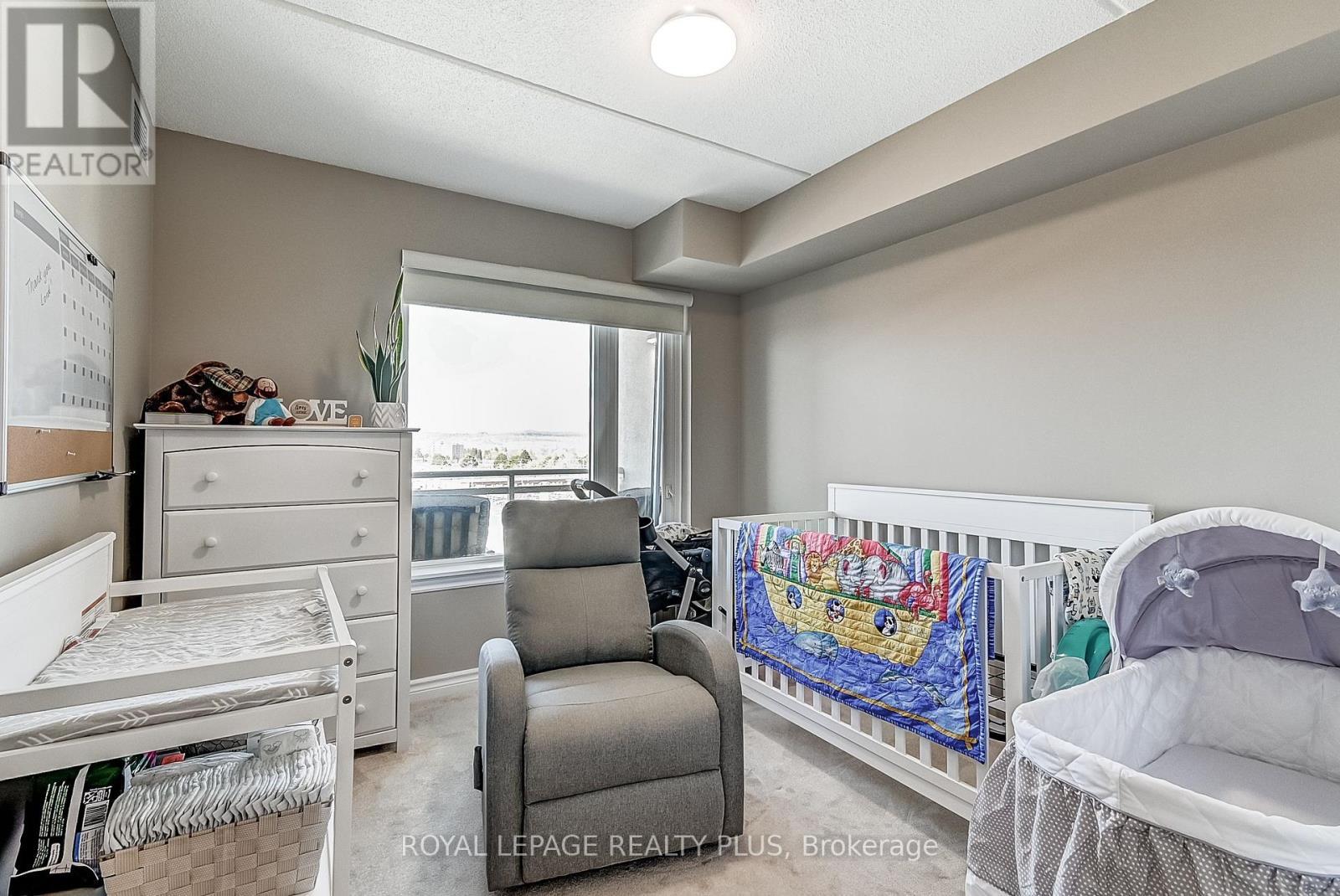 708 - 716 Main Street E, Milton, ON - Indoor Photo Showing Bedroom