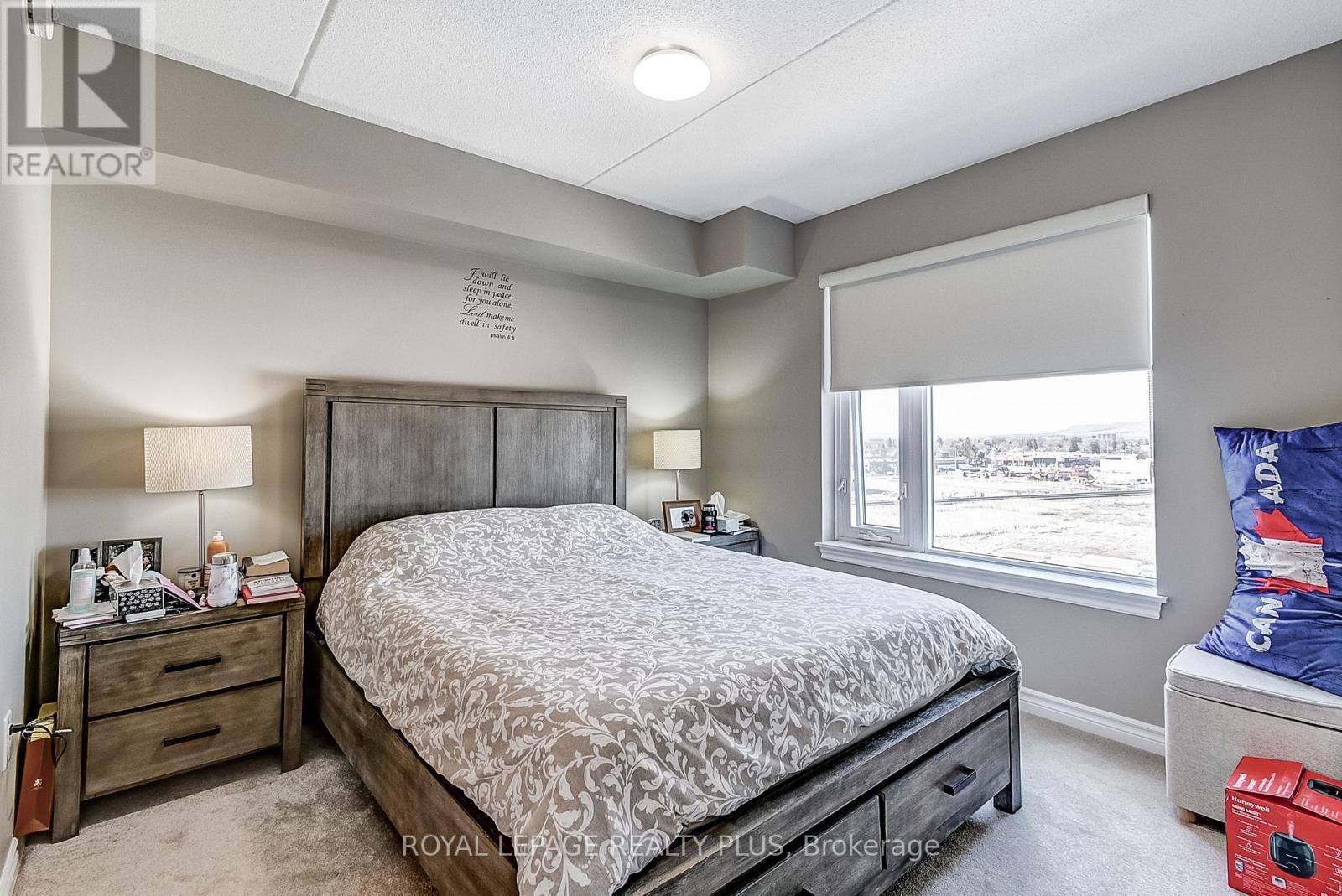 708 - 716 Main Street E, Milton, ON - Indoor Photo Showing Bedroom
