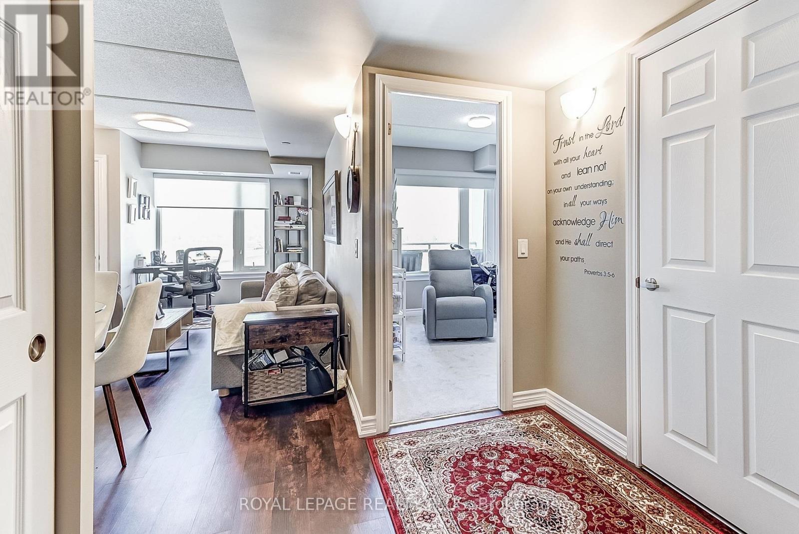 708 - 716 Main Street E, Milton, ON - Indoor Photo Showing Other Room