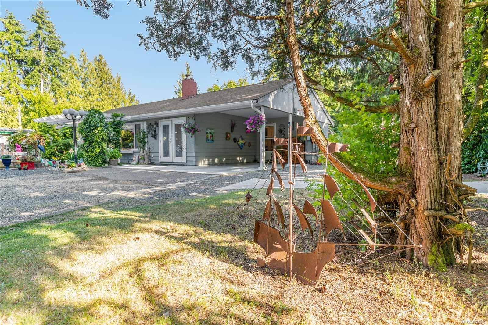 1226 Centre Rd, Qualicum Beach, BC