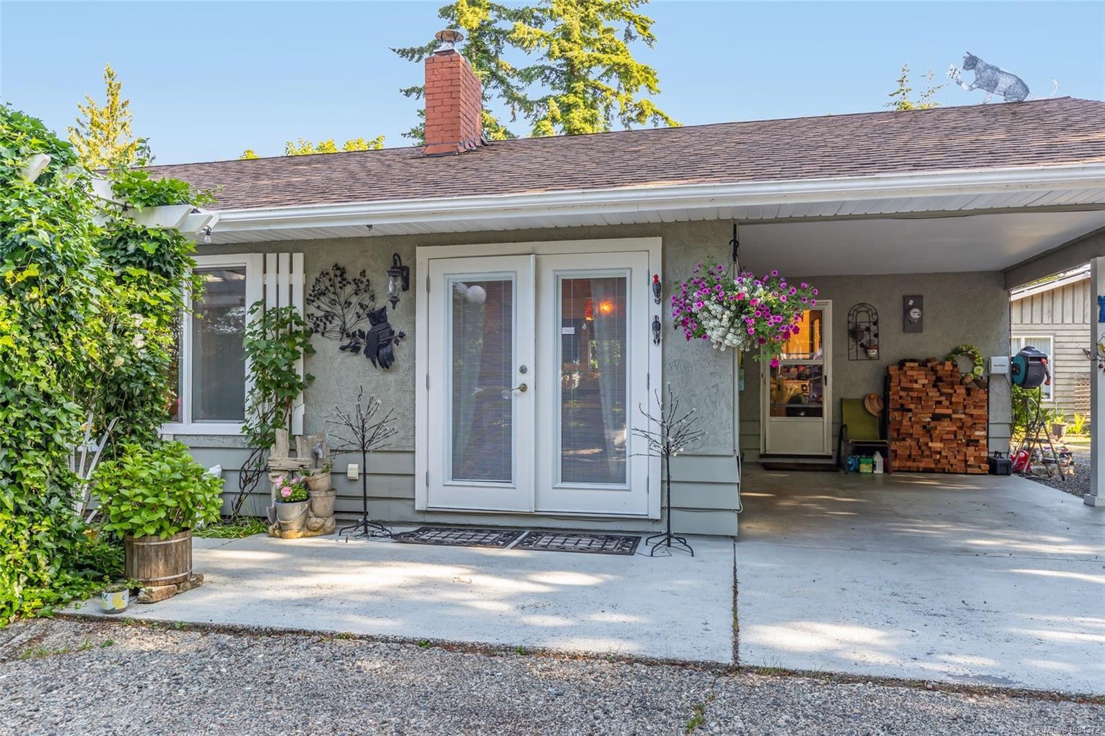 1226 Centre Rd, Qualicum Beach, BC