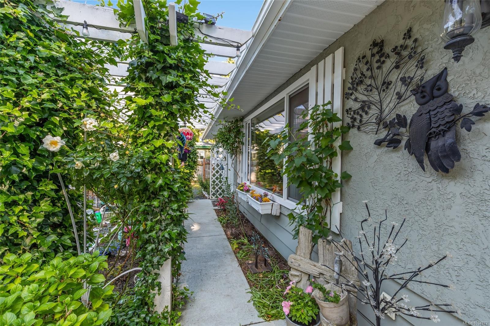 1226 Centre Rd, Qualicum Beach, BC