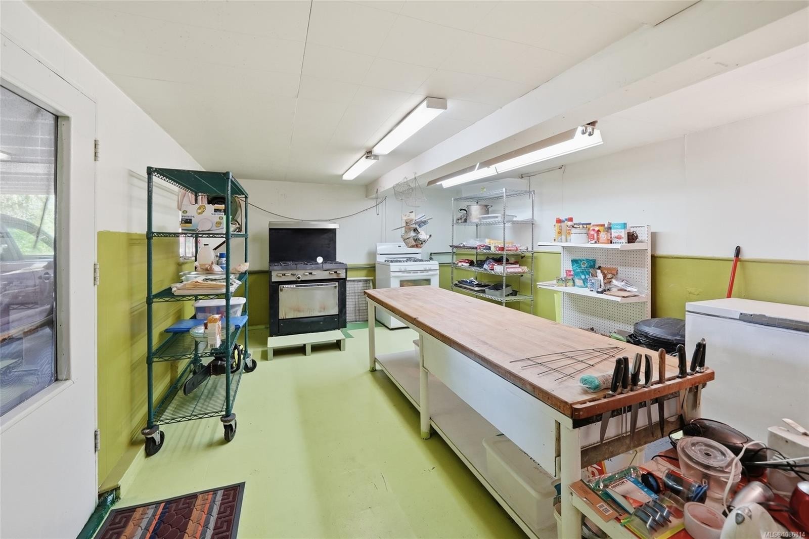 369 Baker Rd, Ladysmith, BC