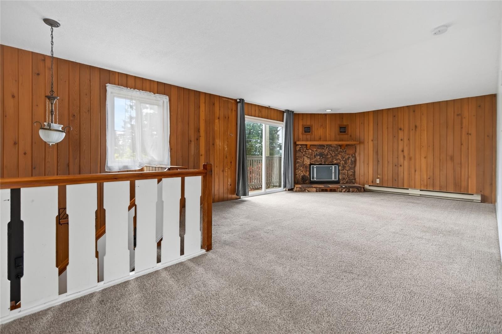 684 Robron Rd, Campbell River, BC
