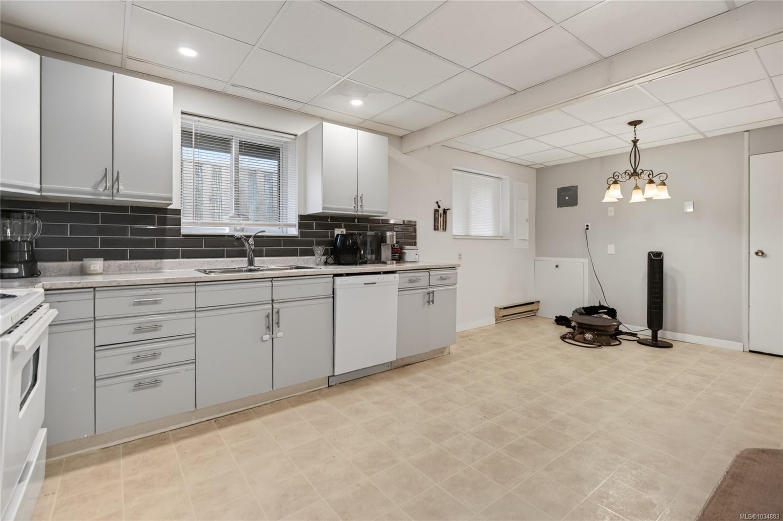 684 Robron Rd, Campbell River, BC