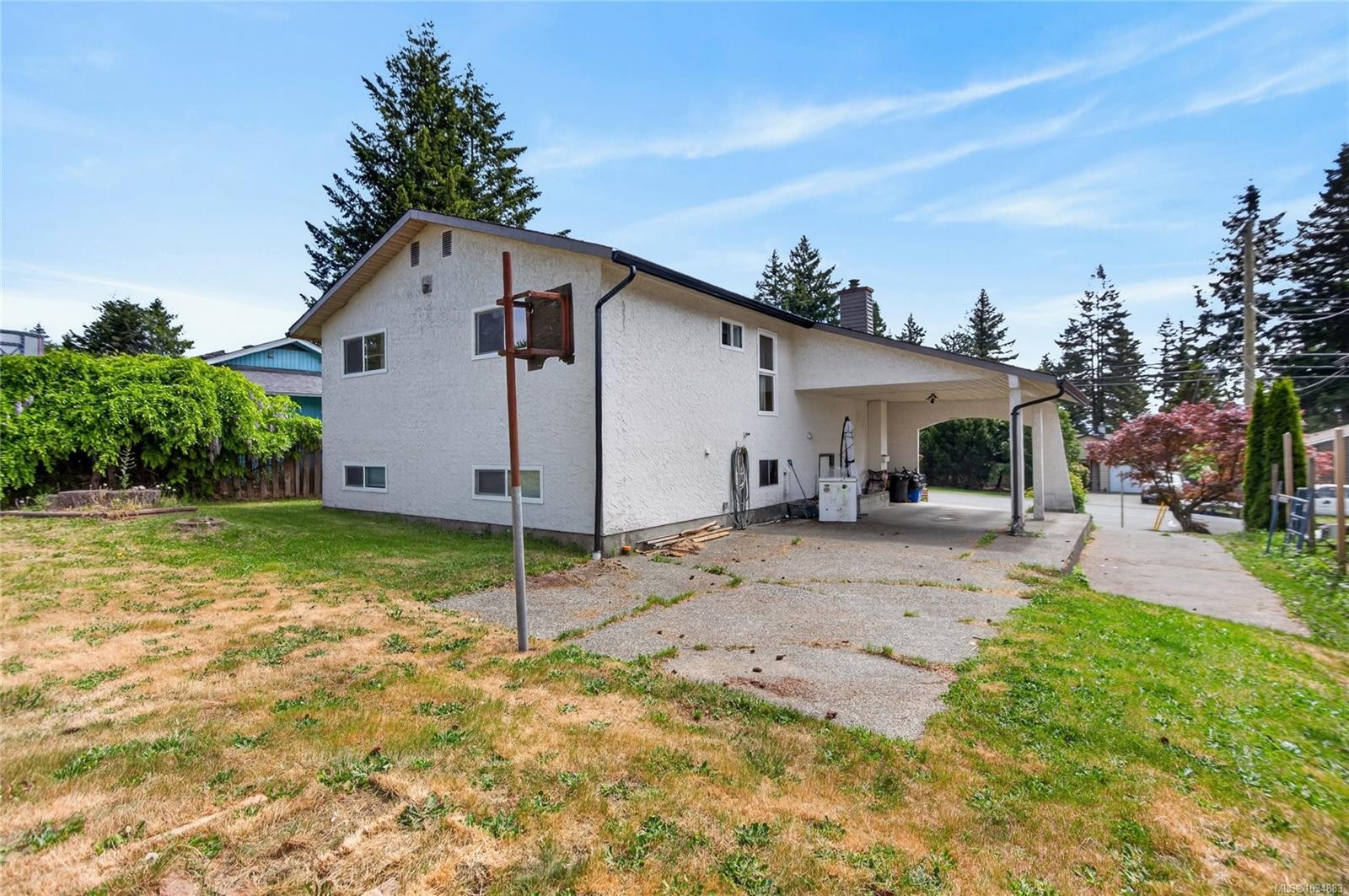 684 Robron Rd, Campbell River, BC