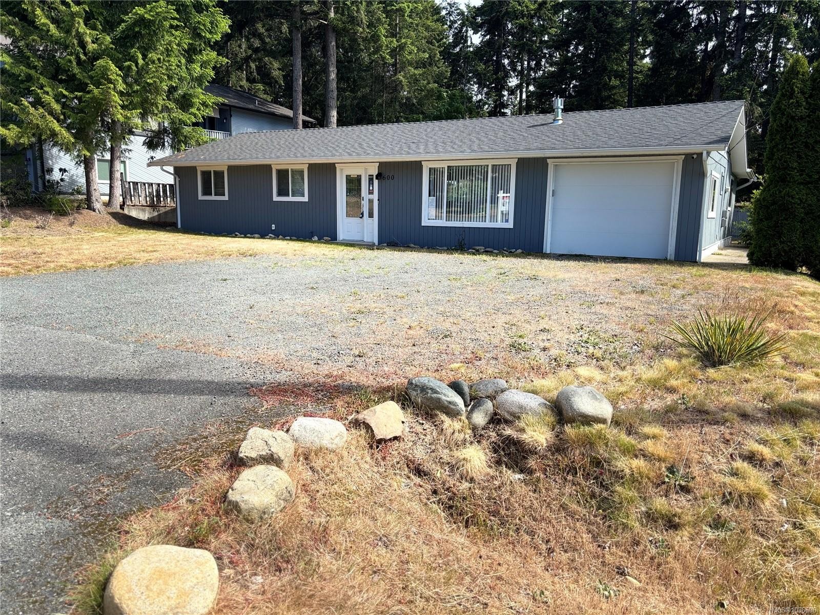 600 Sumac Dr, Qualicum Beach, BC
