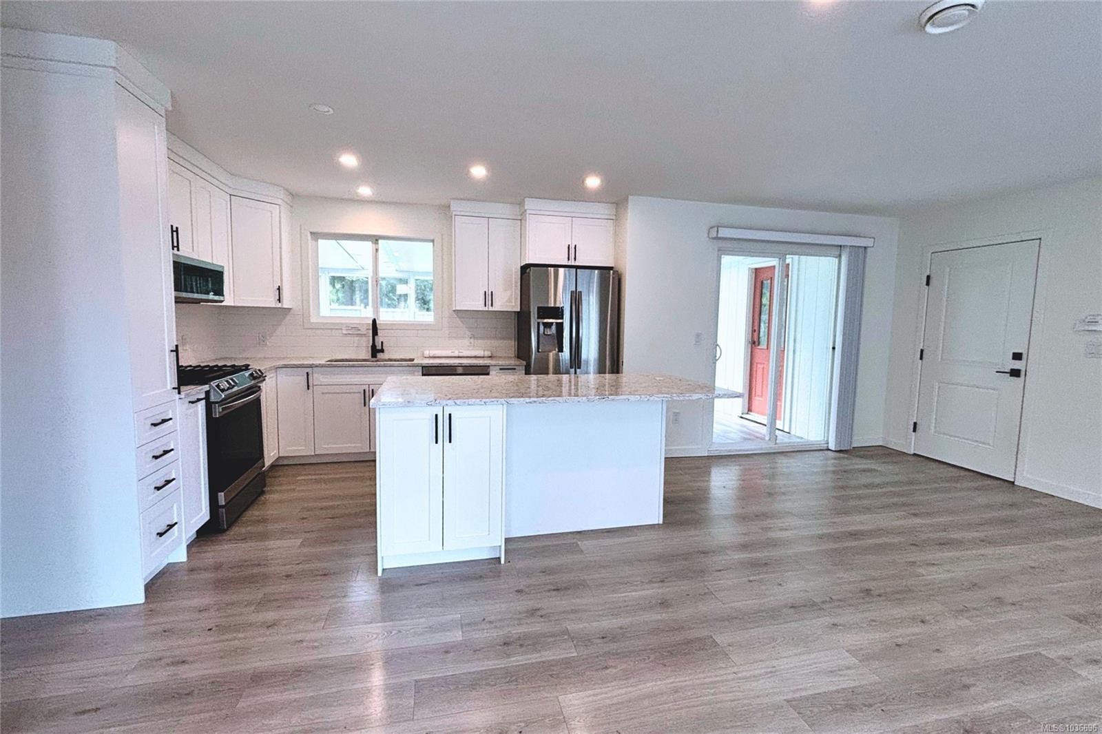 600 Sumac Dr, Qualicum Beach, BC