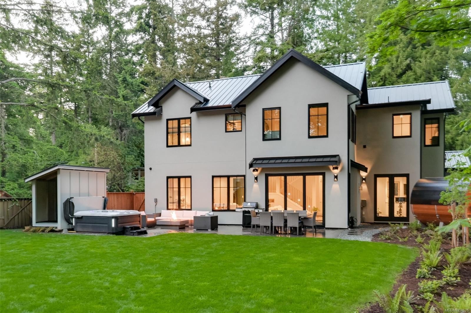 5157 Del Monte Ave, Saanich, BC