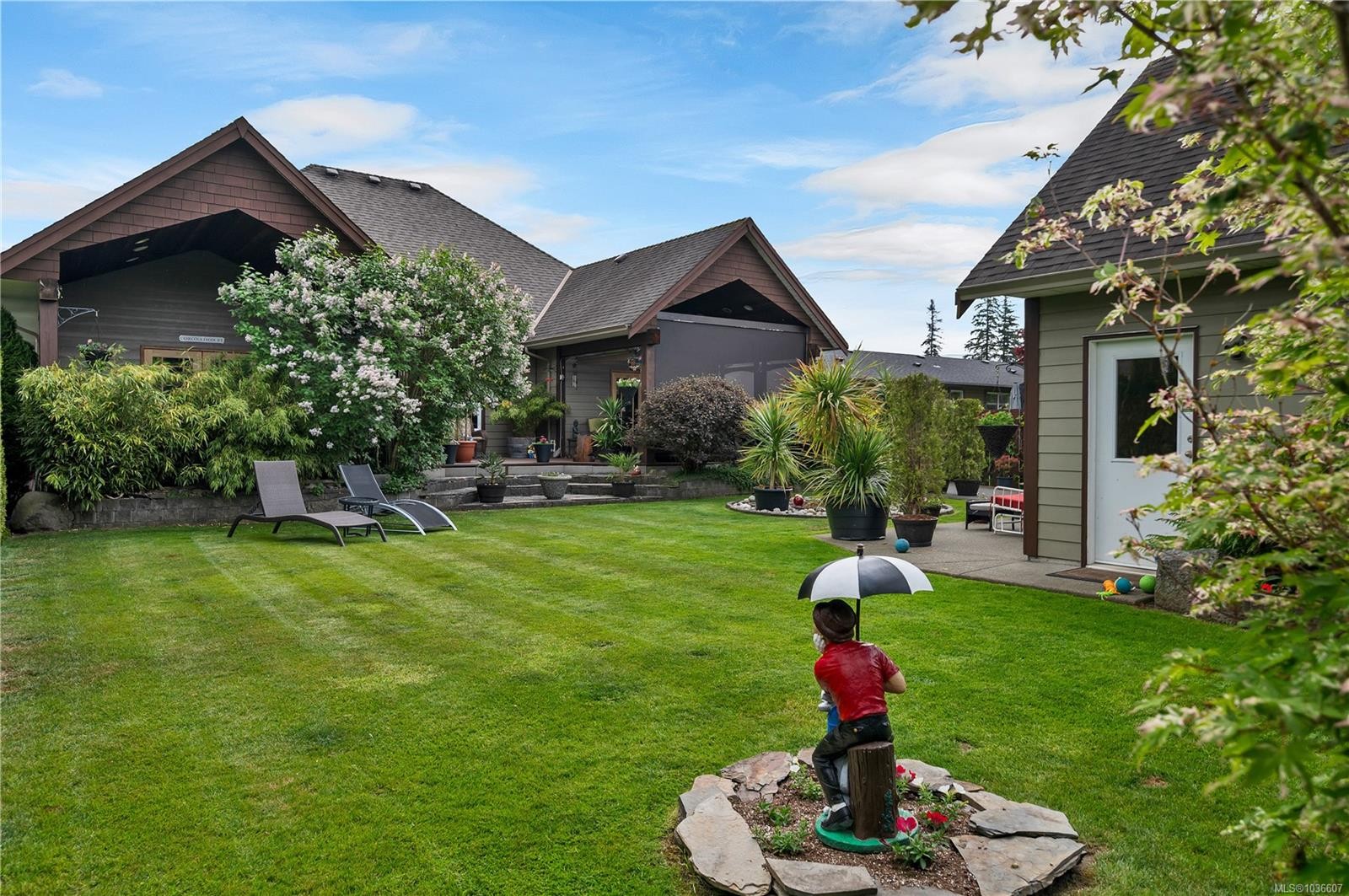 240 Carolyn Rd, Campbell River, BC
