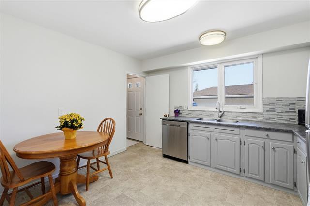 104 Brelade St, Winnipeg, MB