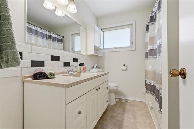 104 Brelade St, Winnipeg, MB