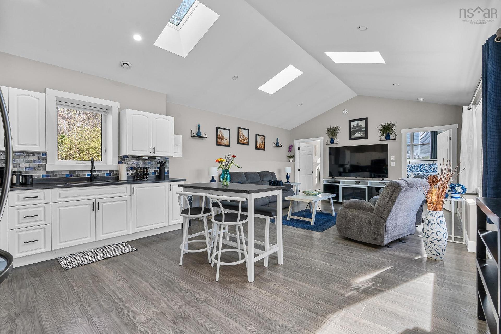 12 Wamphray Crescent, Dartmouth, NS
