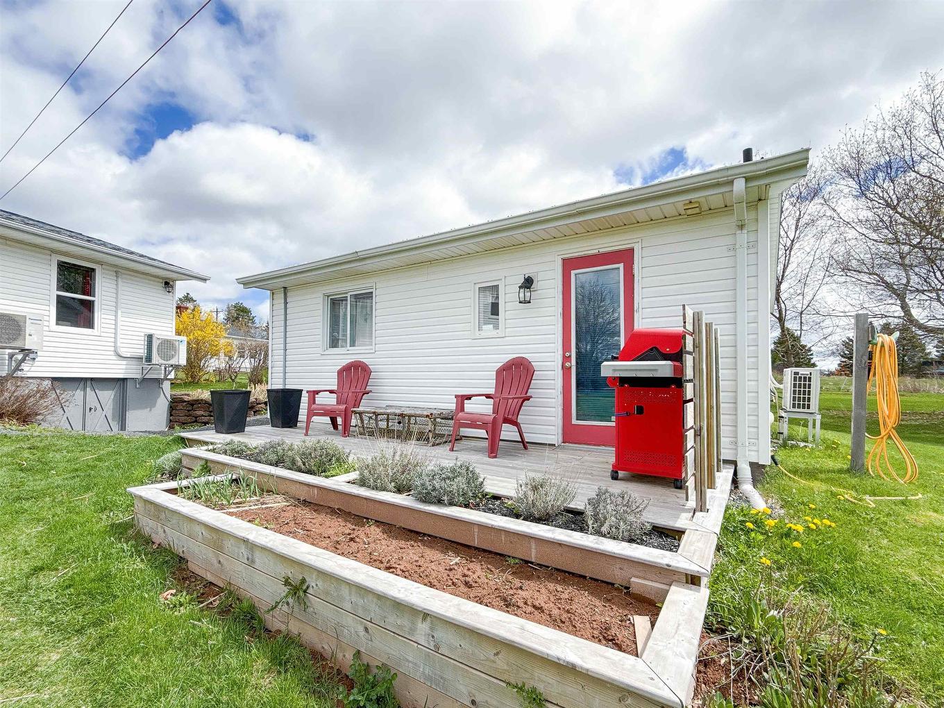 330 Rte 17, Lower Montague, PE