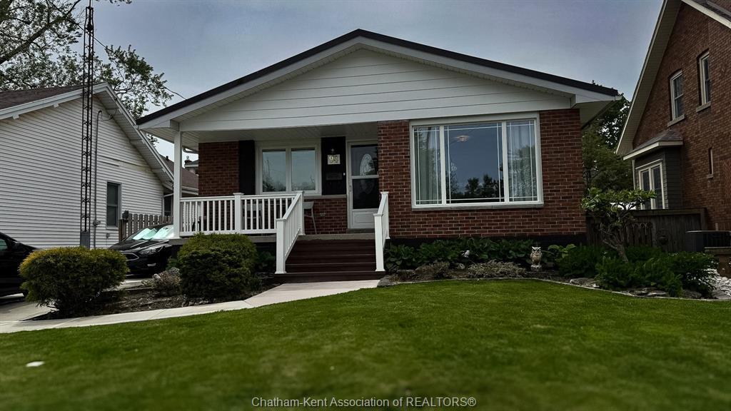 94 Stanley Avenue, Chatham, ON