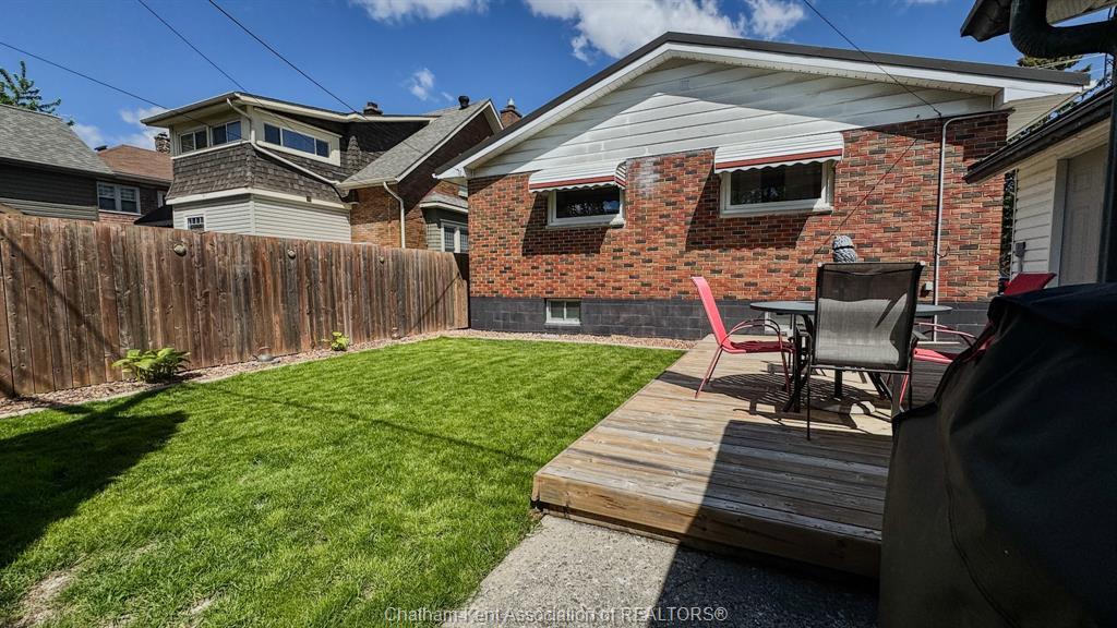 94 Stanley Avenue, Chatham, ON