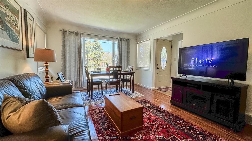 94 Stanley Avenue, Chatham, ON